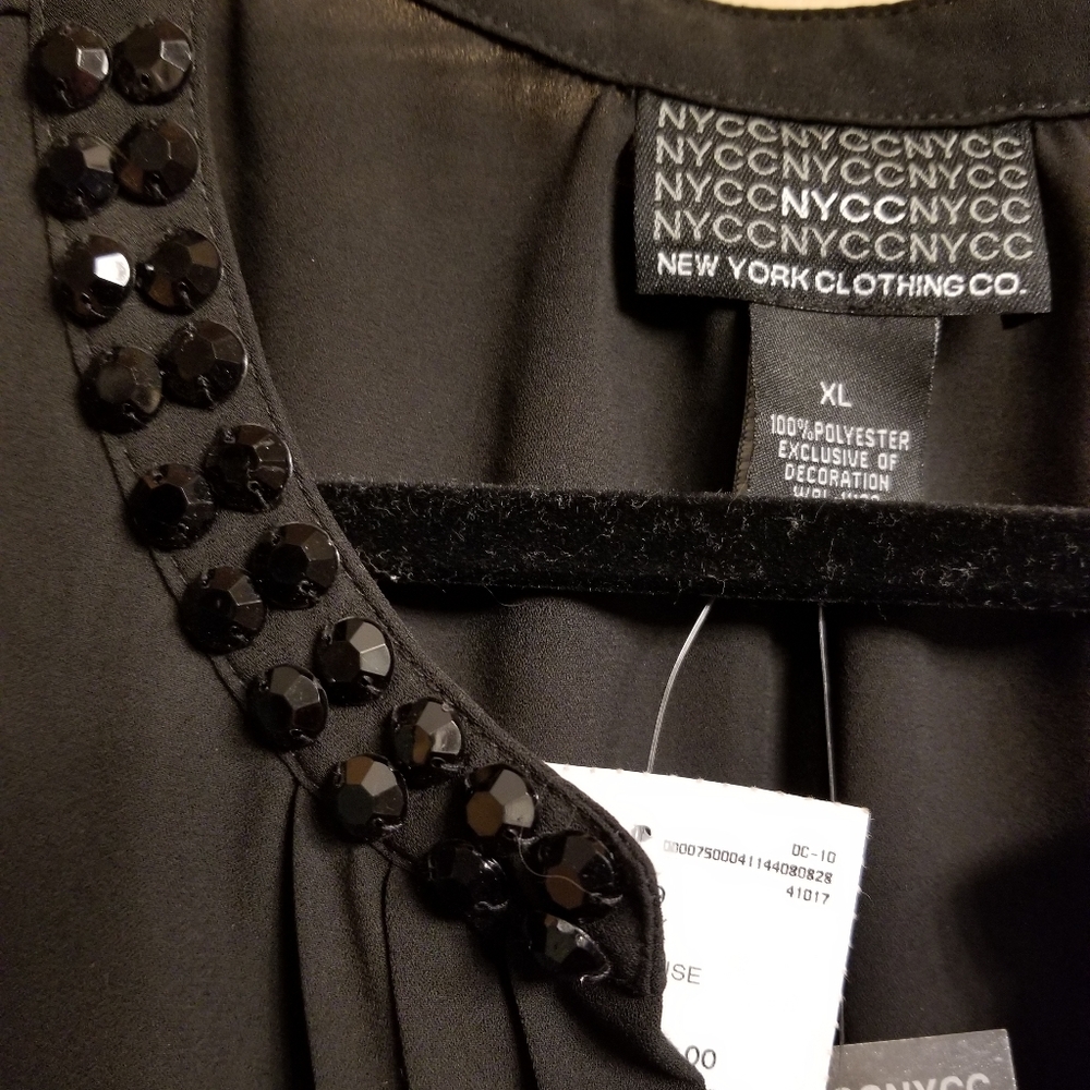 NWT NY and Co Sleeveless Blouse